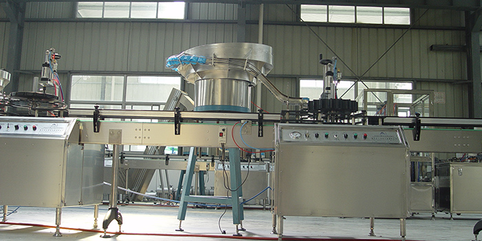 二元包裝灌裝機(jī)應(yīng)當(dāng)如何維護(hù)保養(yǎng)？